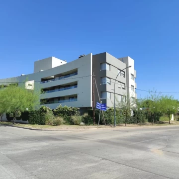 Departamento 2 dormitorios en Manantiales 1