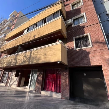 Cochera Doble en venta en General Paz Edificio Interlaken III