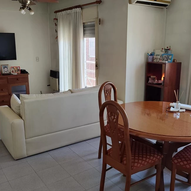 Departamento 2 ambientes en Villa Raffo en venta