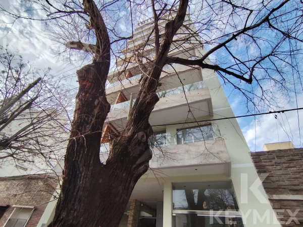 Local en venta a estrenar - La Plata
