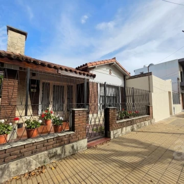 Casa 2 dormitorios en Venta en Chilavert