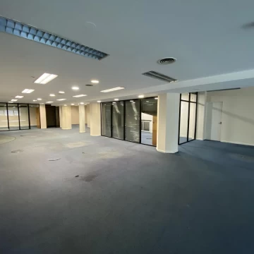 Oficina -  San Telmo - 280m2- 3 cocheras