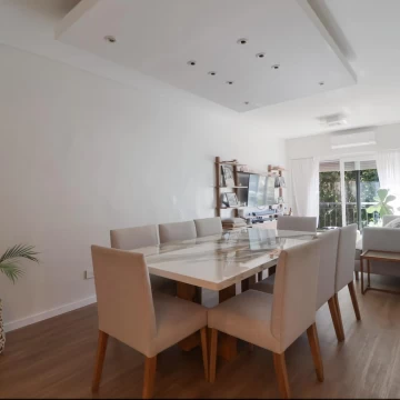 Departamento en venta de 5 ambientes único en la zona! Casi como a estrenar!