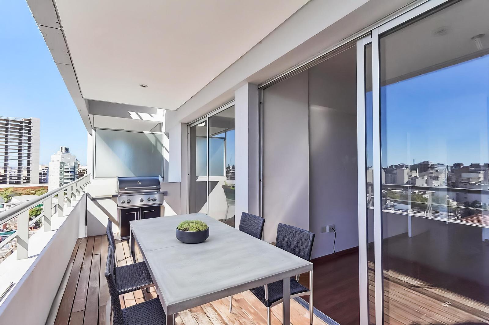 VIRTUAL STAGING