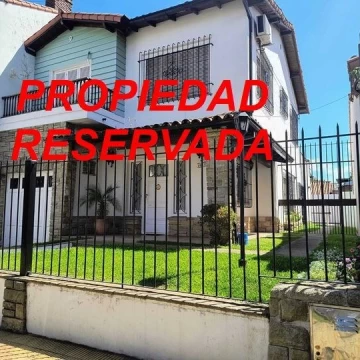 Casa Venta en Lanusse 1000