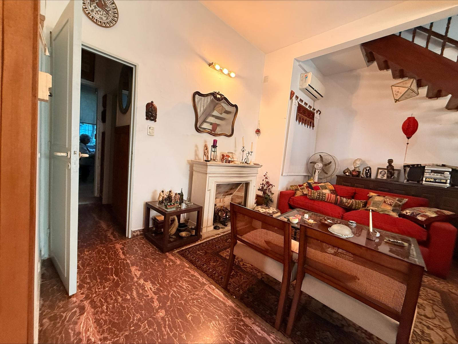 VENTA. CASA EN DOS PLANTAS. La Lucila. 7 AMBIENTES.PERMUTA - 3