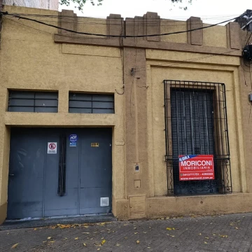 ALQUILER DE CASA PARA USO COMERCIAL