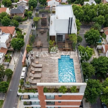 Departamento 2 ambientes en pozo. Ituzaingó centro
