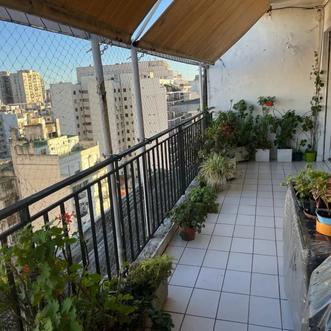 Departamento 3 ambientes balcón terraza al frente VENTA