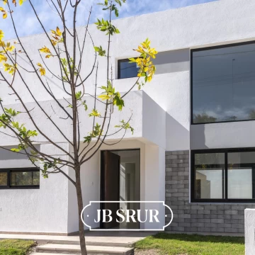 Casa en venta de 3 dormitorios en Jardin de las Tejas