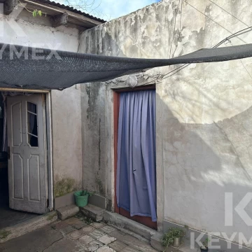 Casa a reciclar | lote interno | Barrio Hipódromo | La Plata