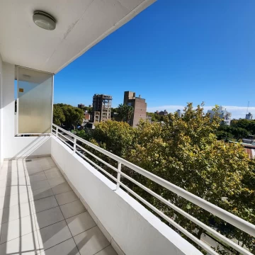 Alquiler  Departamento Rosario 2 Dormitorios Bella Vista Muy amplio Balcón al frente