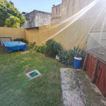 Venta - Departamento - 3 Ambientes - Patio - Cochera - Parque Avellaneda - Apto Credito -Permuta