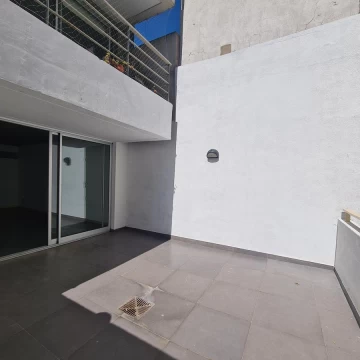 Venta Departamento Monoambiente con Patio en Villa Ortuzar