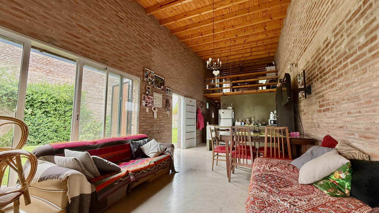 Casa en venta de dos dormitorios  Rosario, Acequias del Aire