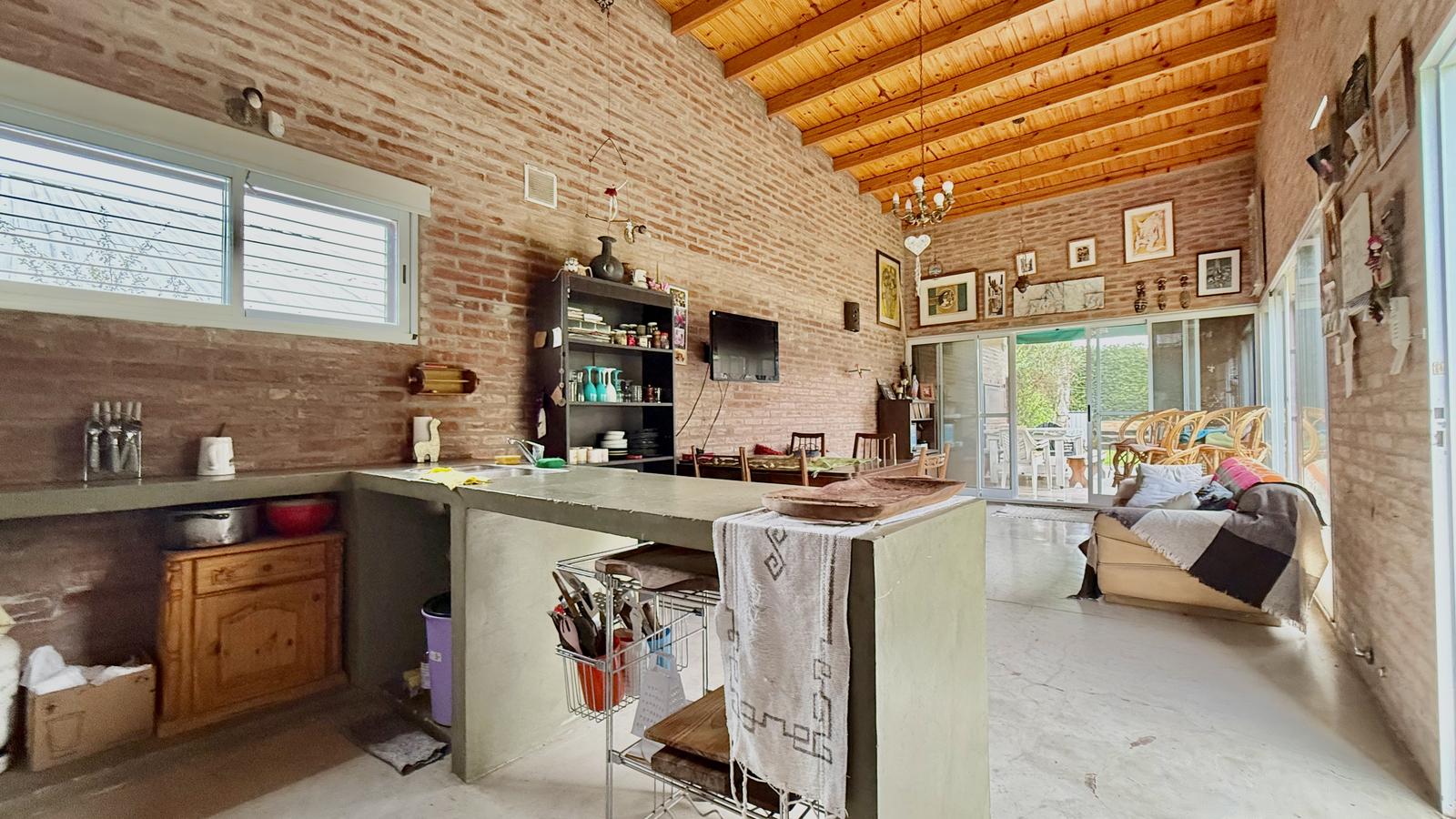 Casa en venta de dos dormitorios  Rosario, Acequias del Aire
