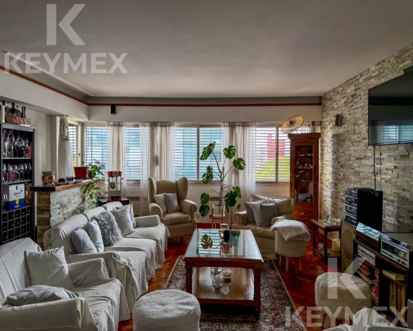 Departamento en venta 4 dormitorios La Plata de categoria