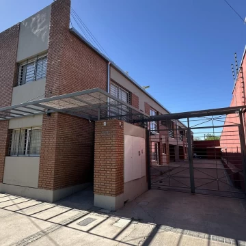 Departamento calle Luzuriaga en San Rafael