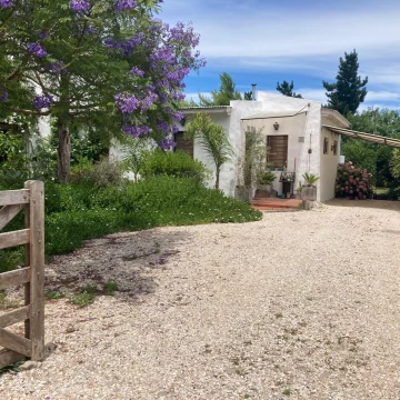 Casa y 2 Departamentos en bloque Claromecó Tres Arroyos Ideal renta