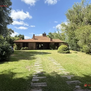 Casa Quinta en Venta en Luján con Pileta y parque
