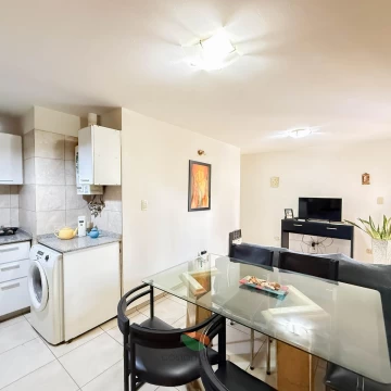 Departamento 2 Dormitorios en venta - Terraza propia