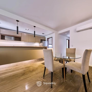 Departamento en venta 2 dormitorios piso exclusivo con balcón al frente - Barrio Lourdes, Rosario.