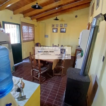 Finca 18 ha con 2 casas Villa Atuel