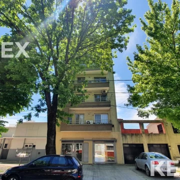 Departamento alquiler zona Parque San Martín con cochera