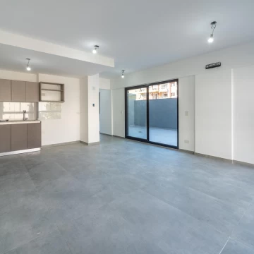 Venta Departamento 3 ambientes Caballito con balcón terraza