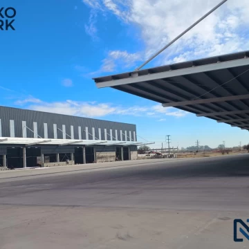 Alquiler DEPÓSITO con OFICINAS IMPECABLES Circunval NORTE y Monseñor P Cabrera - Seg 24hs