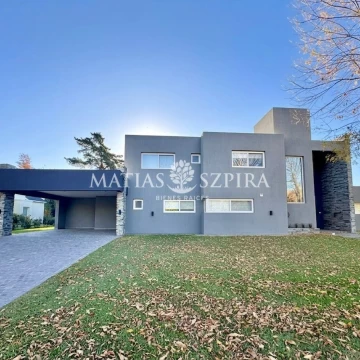 Casa en Venta en Los Puentes