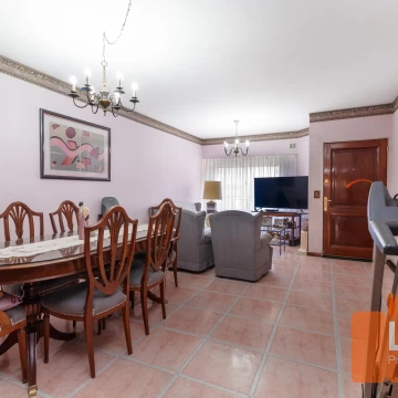 Casa Venta en Marcos Sastre 2900