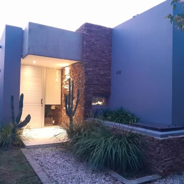 Casa Venta en Venta Casa Alamos Club de campo 5600
