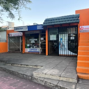 Local Venta en Monseñor Pablo Cabrera 2100