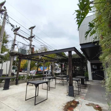 Local Alquiler en AVENIDA RAFAEL NUÑEZ 4800