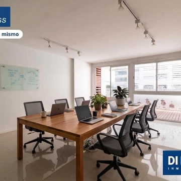 Oficina en Recoleta PERMUTA O FINANCIACION - Opción Cochera