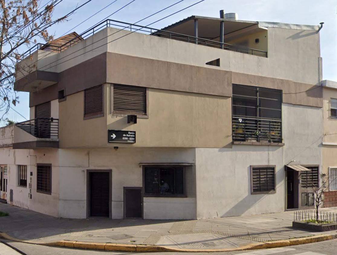 Venta Casa Ideal 2 Familias + Local Quincho Parrilla Villa Riachuelo - 2