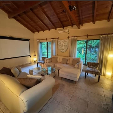 Venta casa 4 ambientes Pileta Garin Escobar Club de Campo Aranzazu