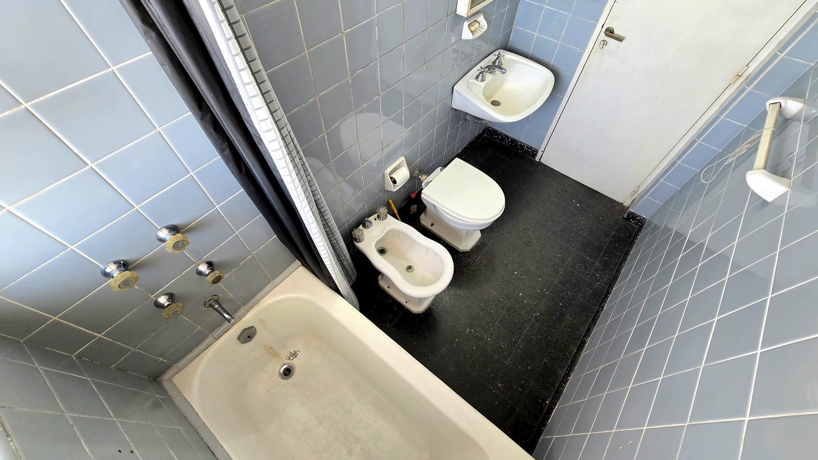 Baño completo.