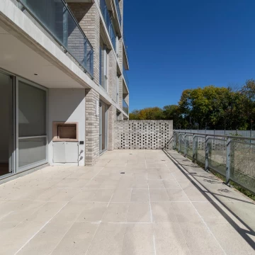Departamento con gran terraza y parrilla en Venice Tigre