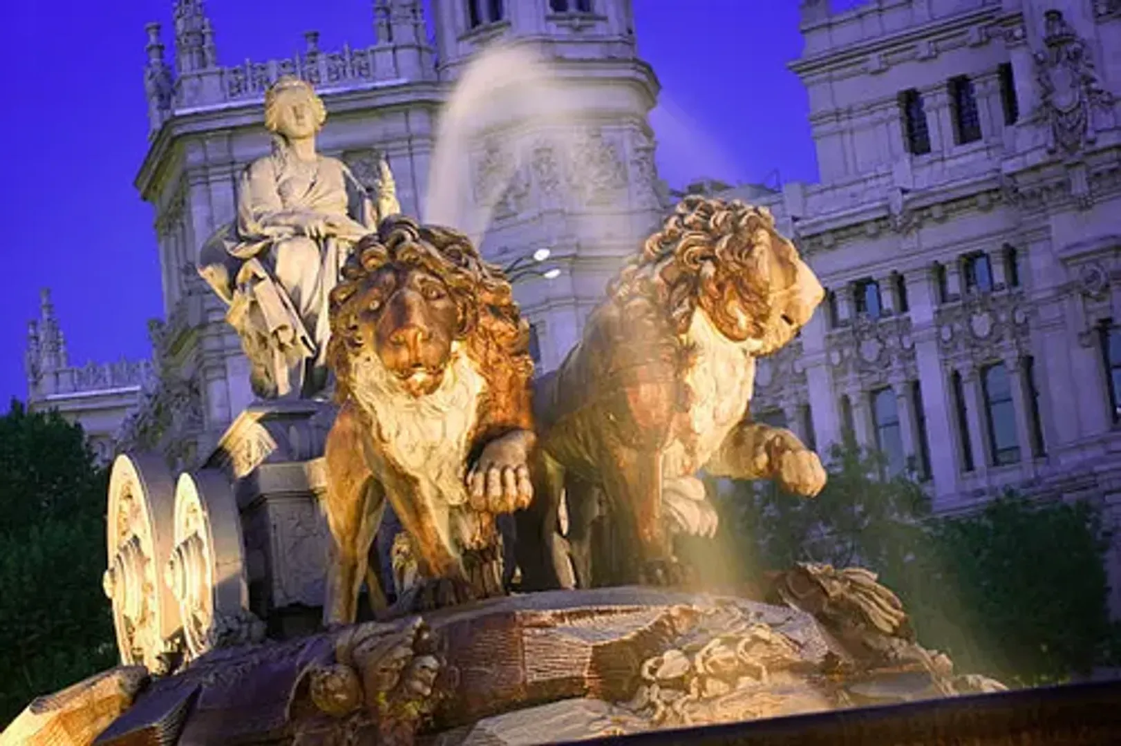 fountain-of-cybele-in-plaza-de-cibeles.webp