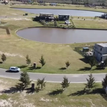 Lote en Venta en El Naudir | 900 m2 | Amarra propia | Rio