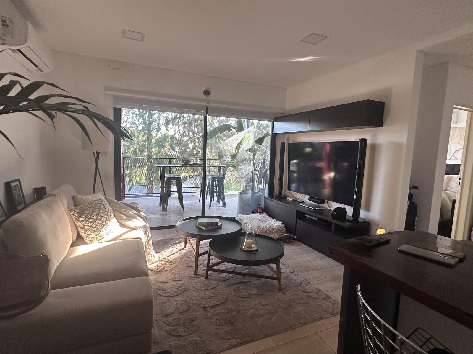 Venta departamento 2 amb con balcón y parrilla Altos de la Cañada - Principal