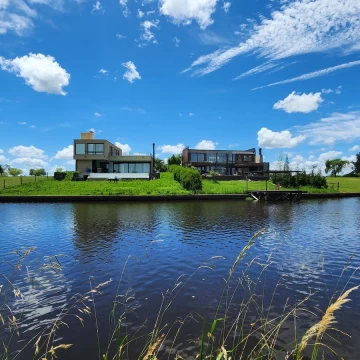 Oportunidad - Lote en venta - salida directa al rio - barrio nautico El Cazal, Escobar