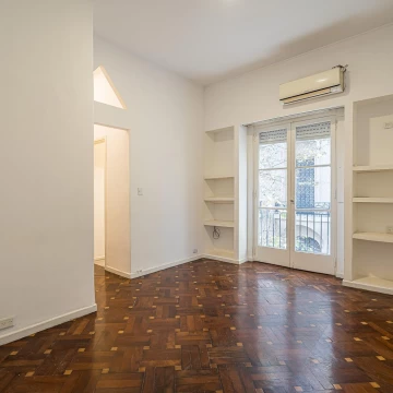 Departamento Venta 2 ambientes Plaza Vicente López