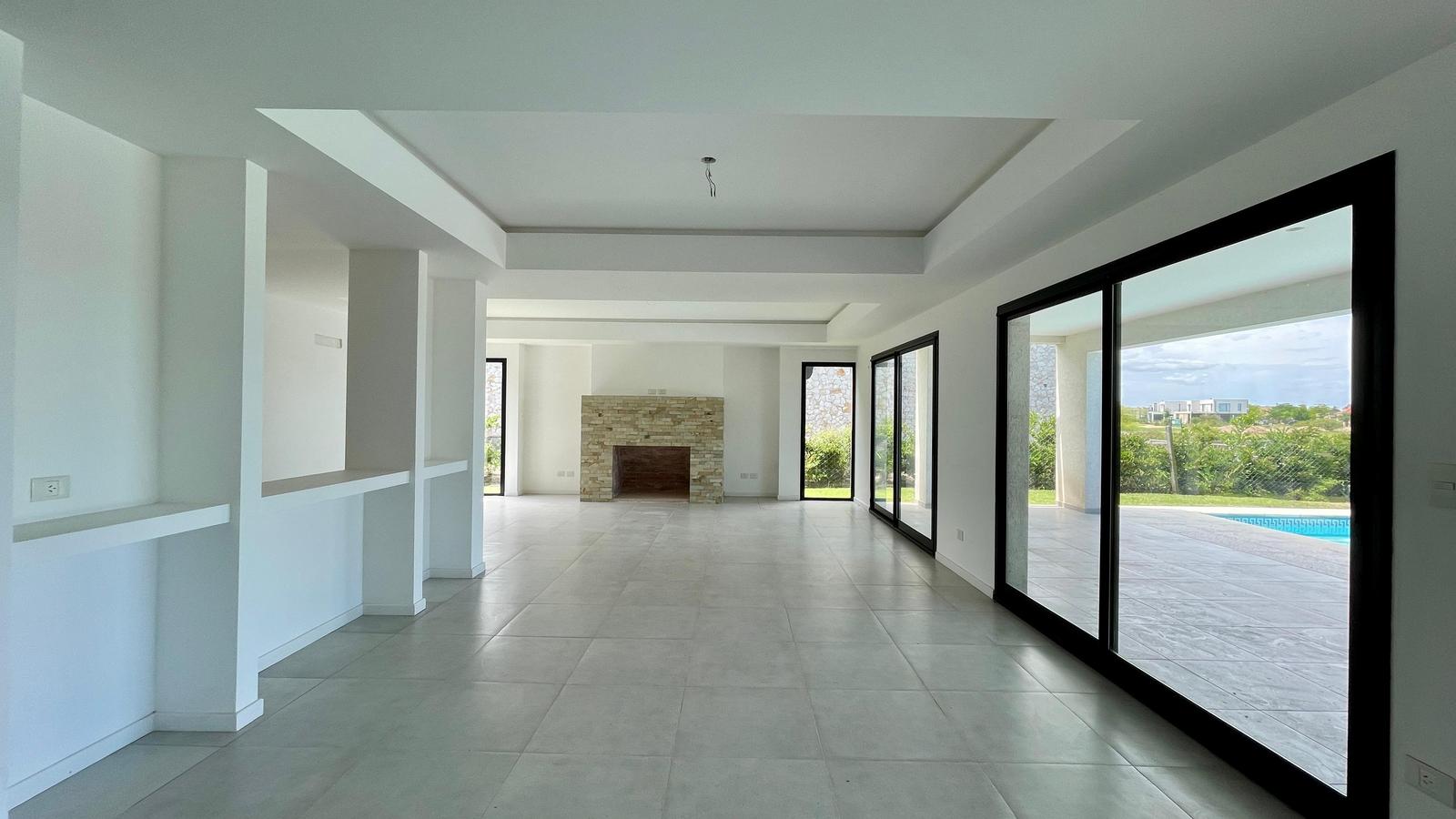 Casa en Venta en Canton al Golf - Canton Golf - vista al lago - 6 dormitorios - 3