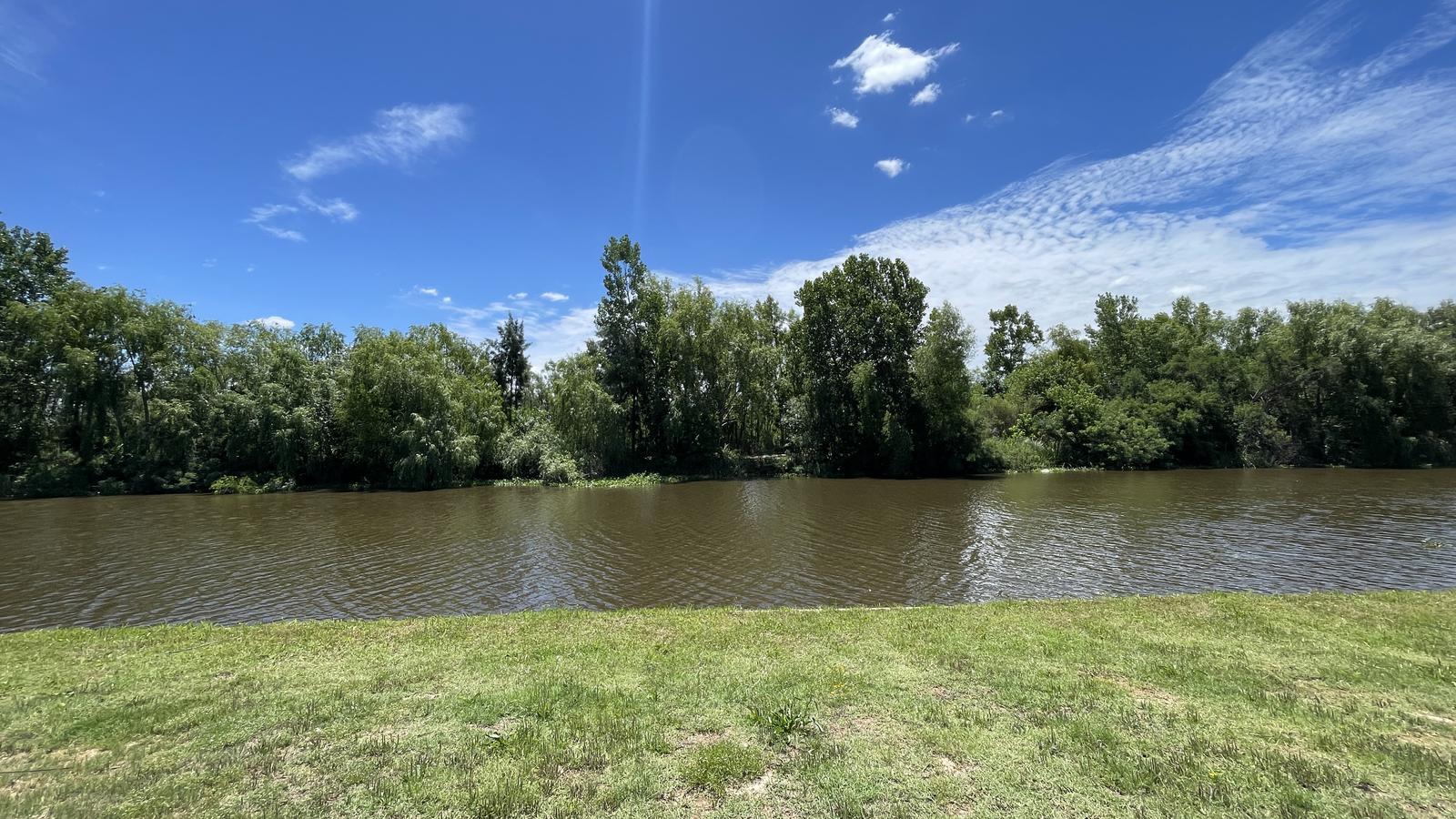 Lote al rio en Naudir Aguas Privadas - 900 m2 - Noroeste - Principal