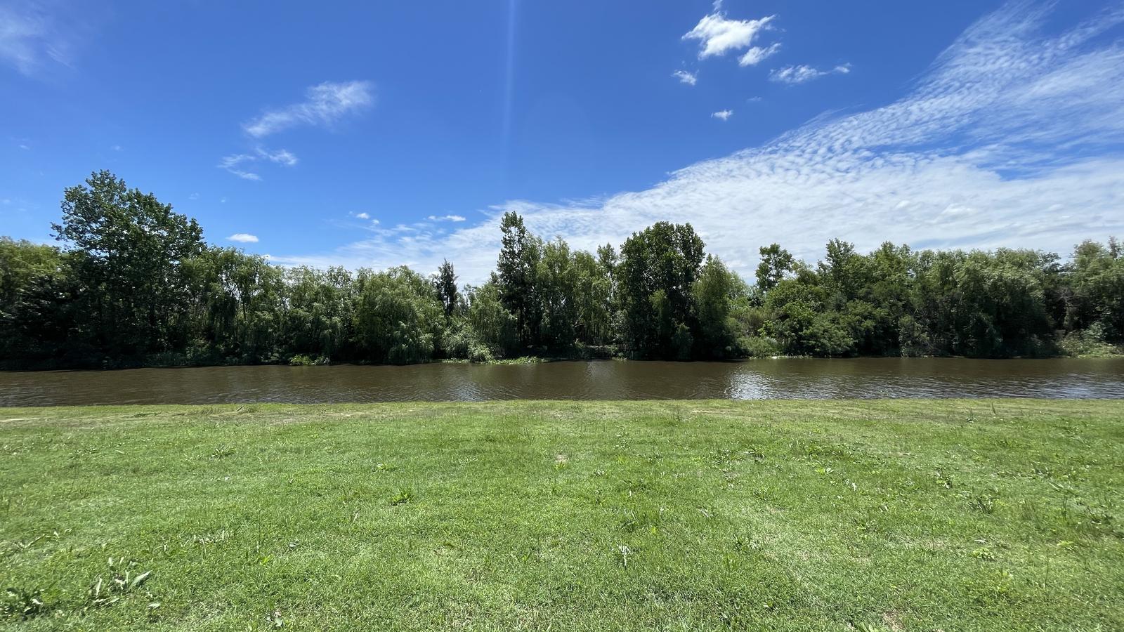 Lote al rio en Naudir Aguas Privadas - 900 m2 - Noroeste - 4