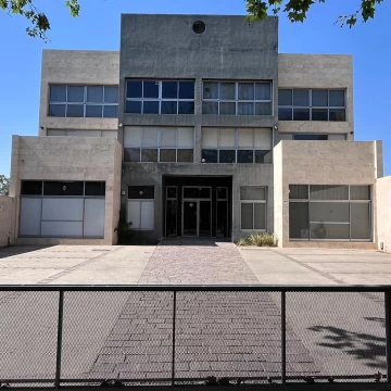 VENTA OFICINA Cerro de las Rosa a mts Mujer Urbana