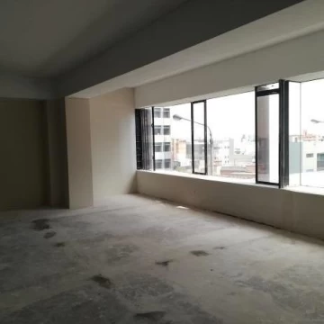ALQUILER OFICINA EN GRIS EN SAN ISIDRO - OF 601 (609-136-39)